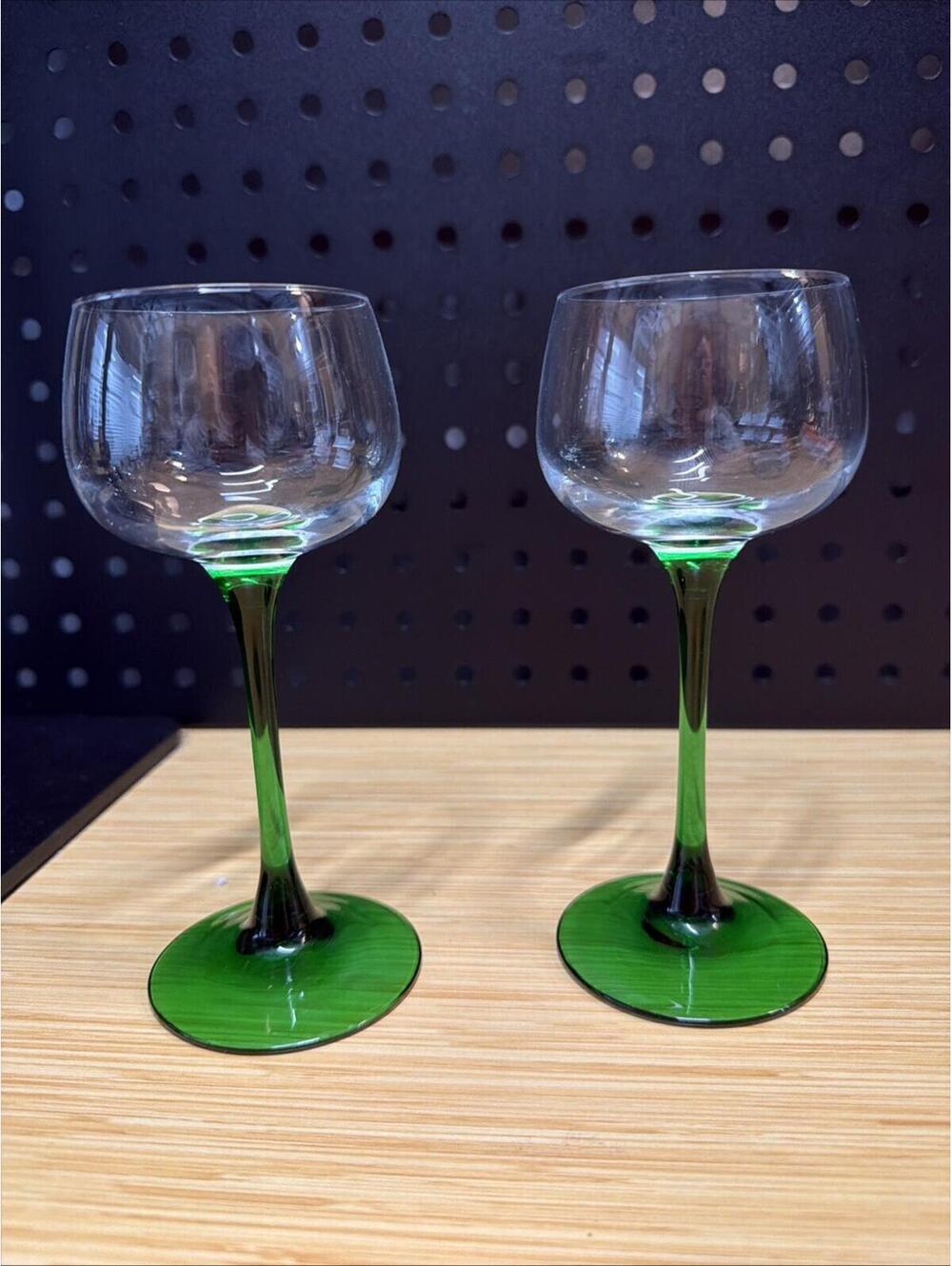 Luminarc Verrerie D'Arques Arcoroc France Green Stem Wine/Cordial Glasses 4 oz *